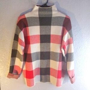 Tahari Plaid Sweater M